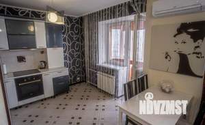 1-к квартира, посуточно, 44м2, 1/1 этаж