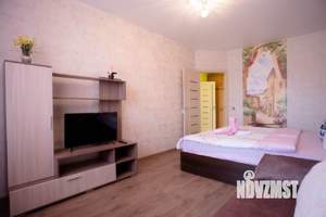 1-к квартира, посуточно, 42м2, 2/19 этаж