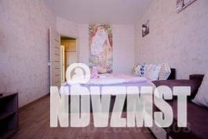 1-к квартира, посуточно, 42м2, 2/17 этаж