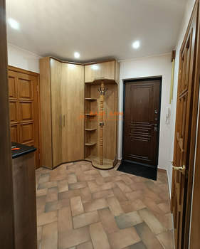 3-к квартира, на длительный срок, 63м2, 5/5 этаж