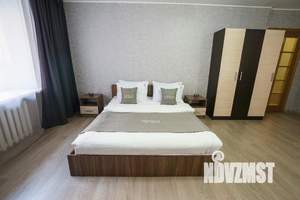 2-к квартира, посуточно, 60м2, 1/1 этаж