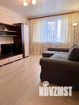 2-к квартира, посуточно, 49м2, 1/9 этаж