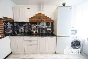 1-к квартира, посуточно, 43м2, 4/10 этаж