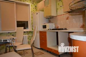 2-к квартира, посуточно, 50м2, 9/9 этаж