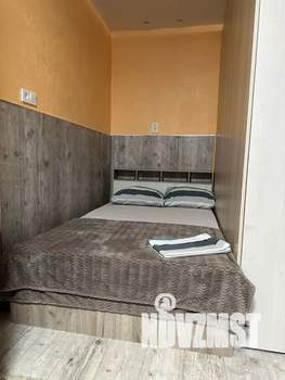 Студия квартира, посуточно, 35м2, 1/8 этаж