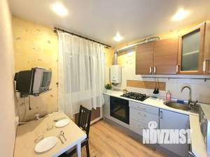 2-к квартира, посуточно, 42м2, 5/5 этаж