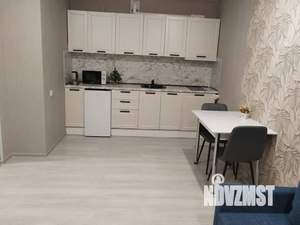 1-к квартира, посуточно, 40м2, 1/17 этаж