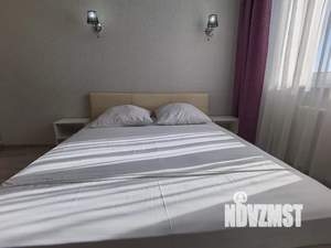Студия квартира, посуточно, 37м2, 6/19 этаж