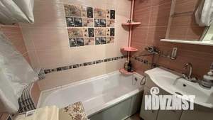 2-к квартира, посуточно, 52м2, 1/1 этаж