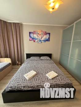 2-к квартира, посуточно, 80м2, 4/16 этаж