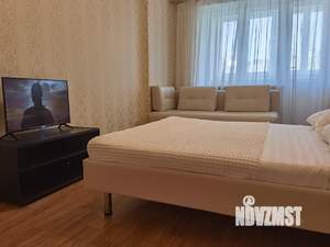 1-к квартира, посуточно, 37м2, 4/5 этаж