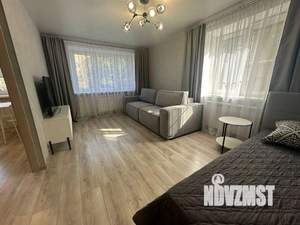 1-к квартира, посуточно, 33м2, 1/1 этаж