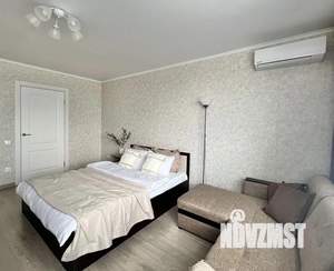 1-к квартира, посуточно, 42м2, 1/1 этаж