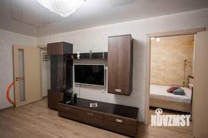 3-к квартира, посуточно, 43м2, 1/1 этаж