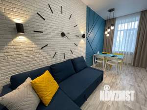 1-к квартира, посуточно, 42м2, 4/4 этаж