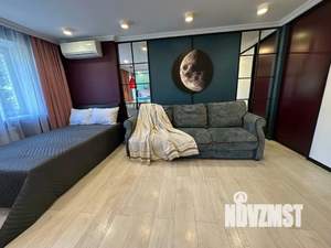 1-к квартира, посуточно, 33м2, 1/1 этаж