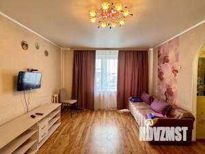 1-к квартира, посуточно, 30м2, 8/16 этаж