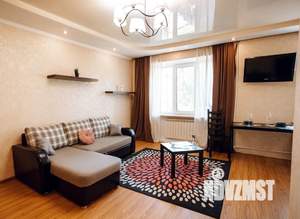 Студия квартира, посуточно, 30м2, 2/5 этаж