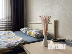 1-к квартира, посуточно, 55м2, 1/1 этаж