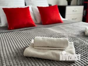 2-к квартира, посуточно, 65м2, 2/15 этаж