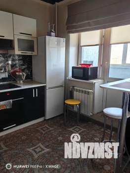 Студия квартира, посуточно, 42м2, 12/22 этаж