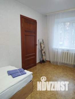 2-к квартира, посуточно, 39м2, 1/5 этаж