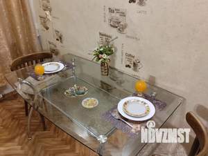 2-к квартира, посуточно, 50м2, 1/9 этаж