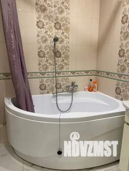 Студия квартира, посуточно, 35м2, 14/15 этаж