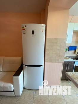 1-к квартира, посуточно, 41м2, 1/22 этаж