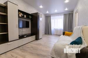 2-к квартира, посуточно, 42м2, 3/5 этаж
