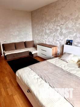 1-к квартира, посуточно, 37м2, 15/22 этаж