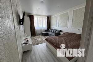 1-к квартира, посуточно, 40м2, 14/15 этаж