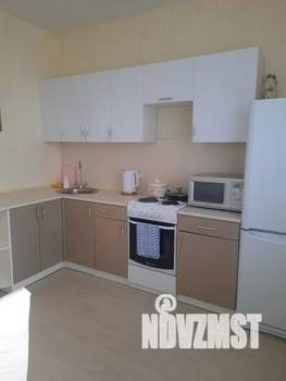 1-к квартира, посуточно, 42м2, 14/15 этаж