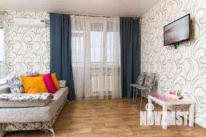 1-к квартира, посуточно, 47м2, 1/1 этаж