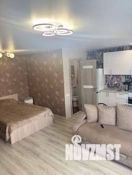 Студия квартира, посуточно, 33м2, 3/3 этаж