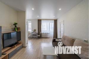 1-к квартира, посуточно, 50м2, 5/5 этаж