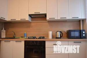 1-к квартира, посуточно, 45м2, 6/9 этаж