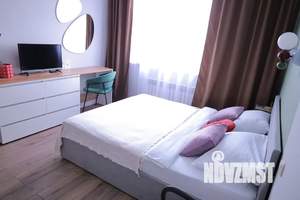 1-к квартира, посуточно, 32м2, 18/18 этаж