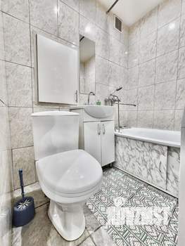 1-к квартира, посуточно, 40м2, 3/5 этаж