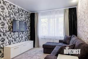 Студия квартира, посуточно, 30м2, 1/5 этаж