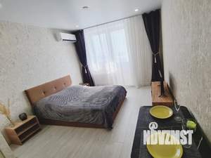 Студия квартира, посуточно, 30м2, 13/14 этаж