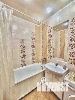 1-к квартира, посуточно, 40м2, 17/25 этаж