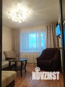 2-к квартира, посуточно, 45м2, 1/9 этаж