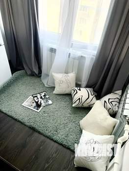 1-к квартира, посуточно, 35м2, 4/10 этаж