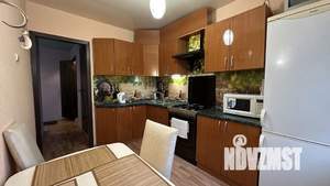 2-к квартира, посуточно, 52м2, 1/1 этаж