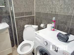 Студия квартира, посуточно, 32м2, 3/3 этаж