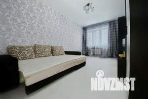 1-к квартира, посуточно, 45м2, 6/22 этаж