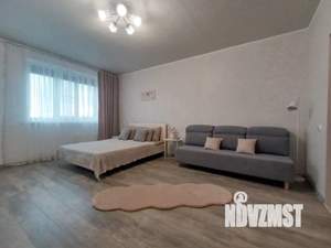 1-к квартира, посуточно, 42м2, 8/17 этаж