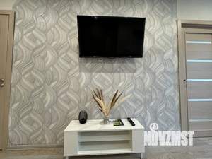 2-к квартира, посуточно, 40м2, 1/5 этаж