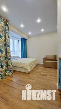 Студия квартира, посуточно, 31м2, 13/14 этаж